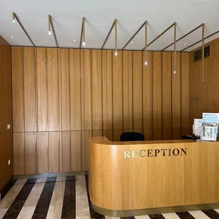 Amfora-modern With Pool Apartamento Makarska