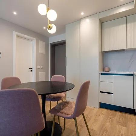 Amfora-modern With Pool Apartamento Makarska