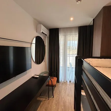 Amfora-modern With Pool Makarska