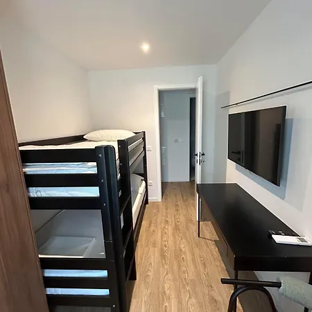 Amfora-modern With Pool Apartamento