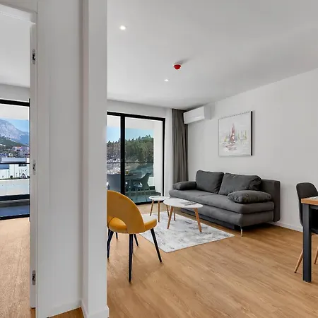Amfora-modern With Pool Apartamento Makarska